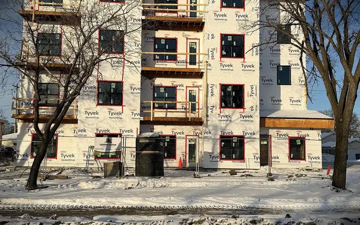 325 Pandora Ave, on site